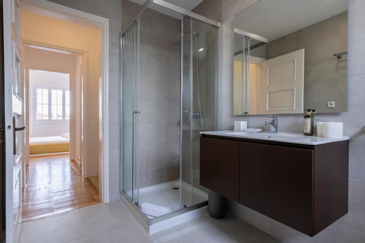 Magnificent 4bdr In By Lovelystay Lissabon