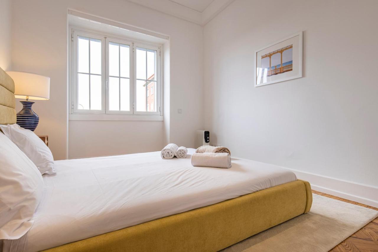 Apartment Magnificent 4bdr In By Lovelystay *