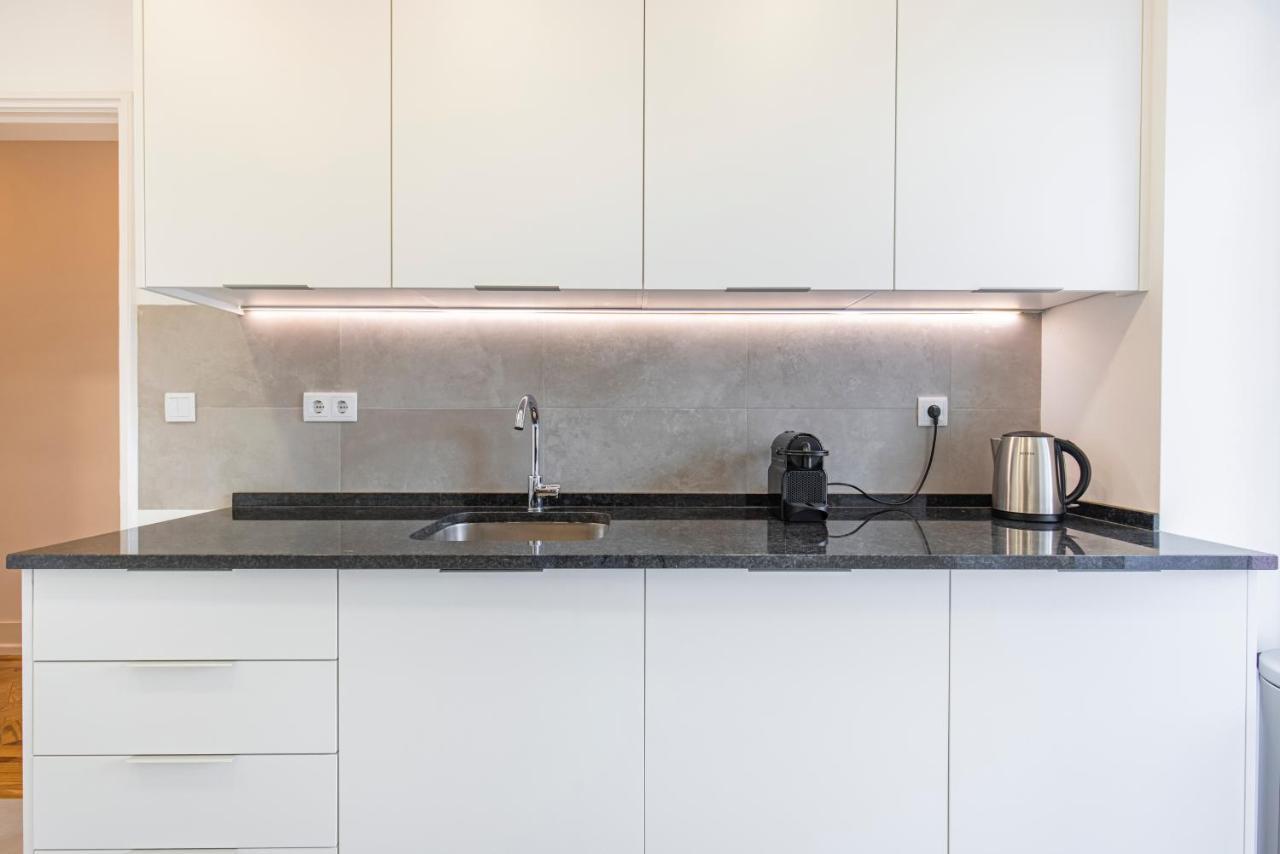 Magnificent 4bdr In By Lovelystay *